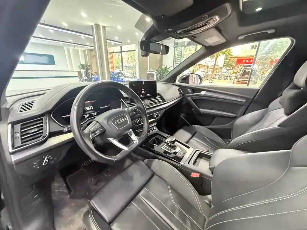 Audi Q5L 2023 из CN, фото 5