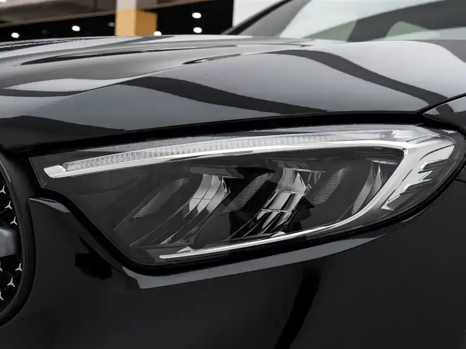 Mercedes-Benz GLC 2023 из CN, фото 9
