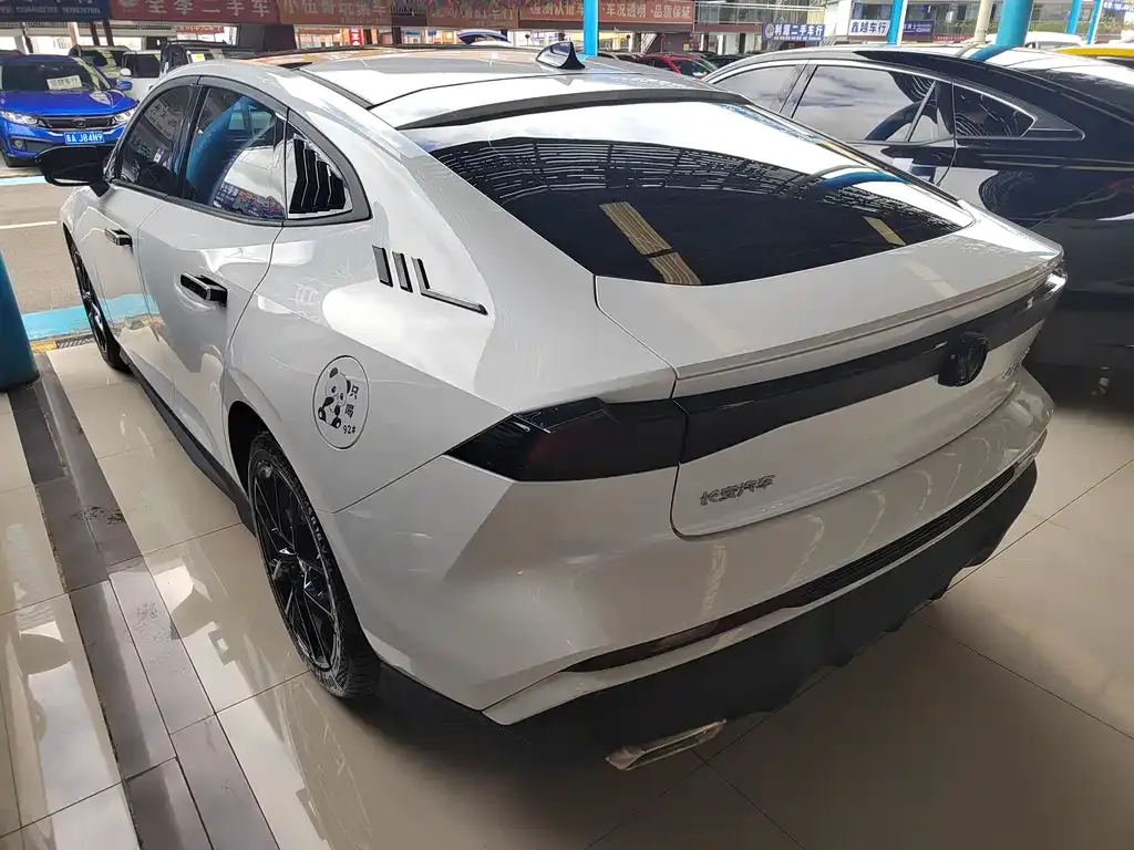 Changan UNI-V 2024 из CN, фото 6