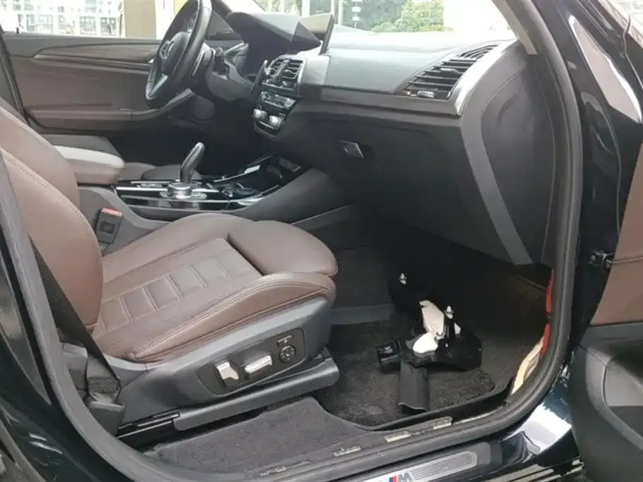 BMW X3 2021 из CN, фото 8