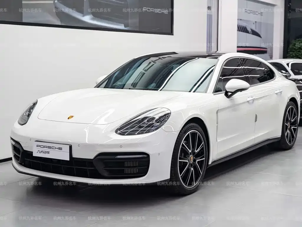 Porsche Panamera 2022 из CN, фото 1