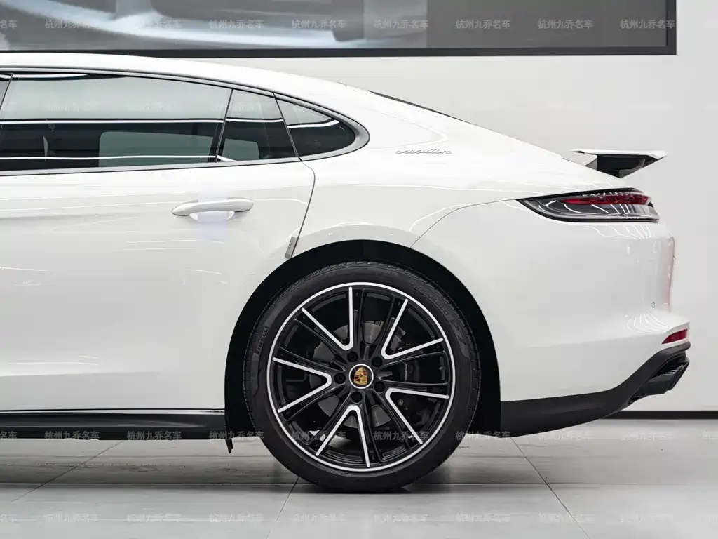Porsche Panamera 2022 из CN, фото 8