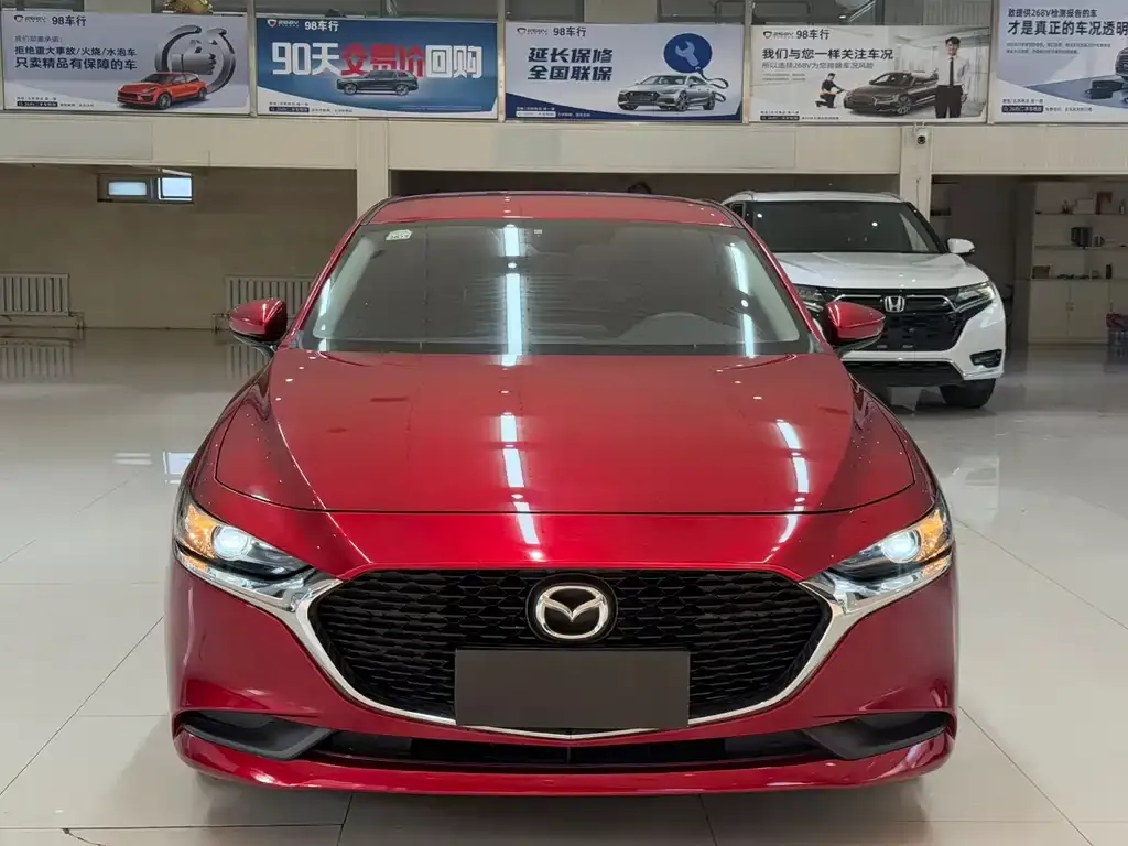 Mazda 3 Axela 2021 из CN, фото 2
