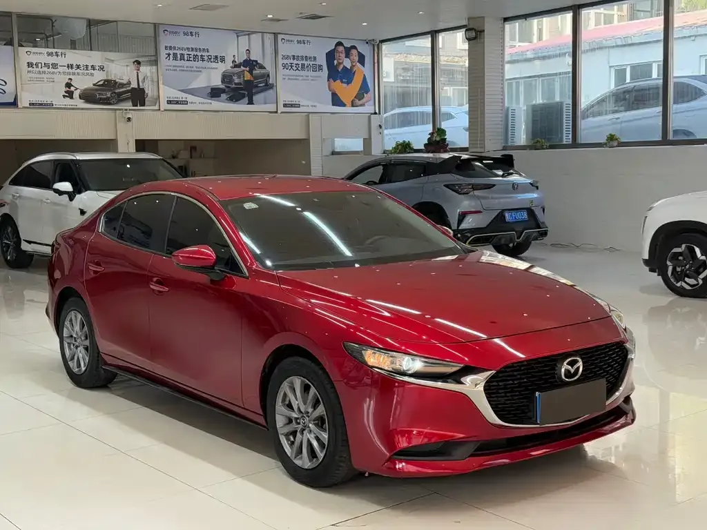 Mazda 3 Axela 2021 из CN, фото 3