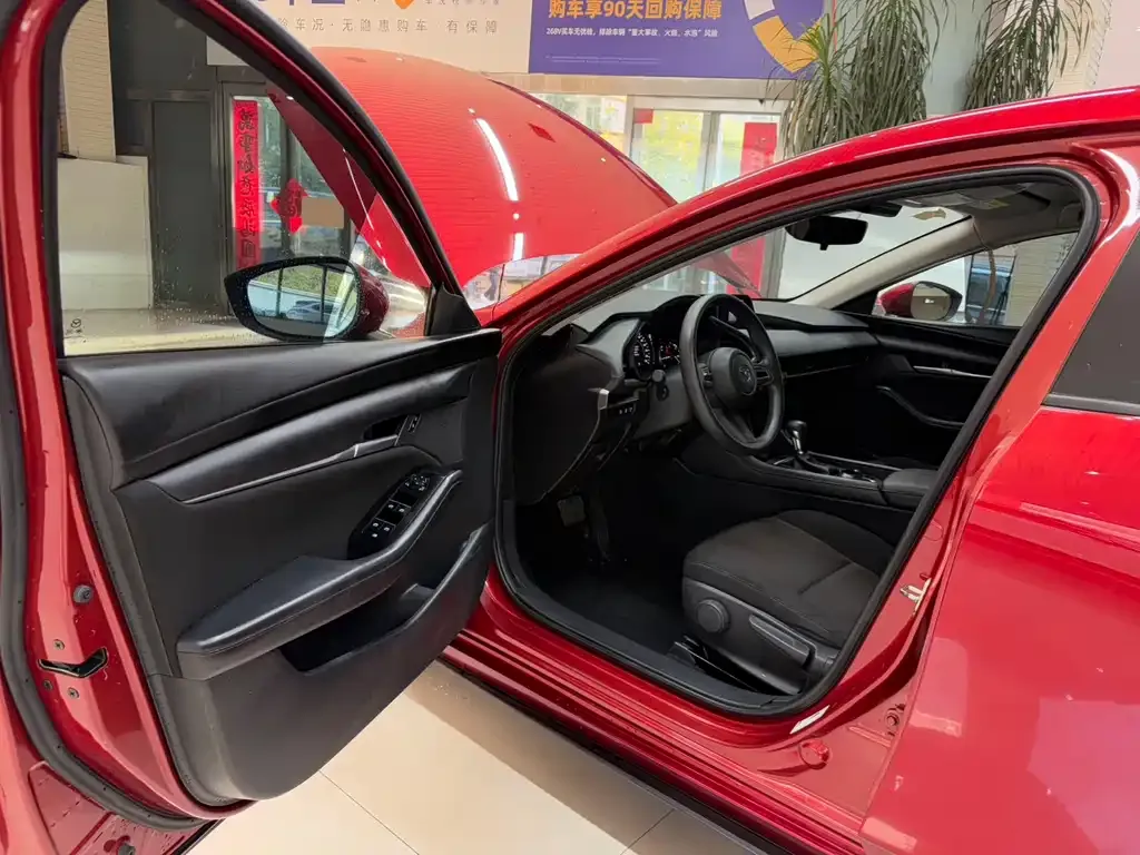 Mazda 3 Axela 2021 из CN, фото 8