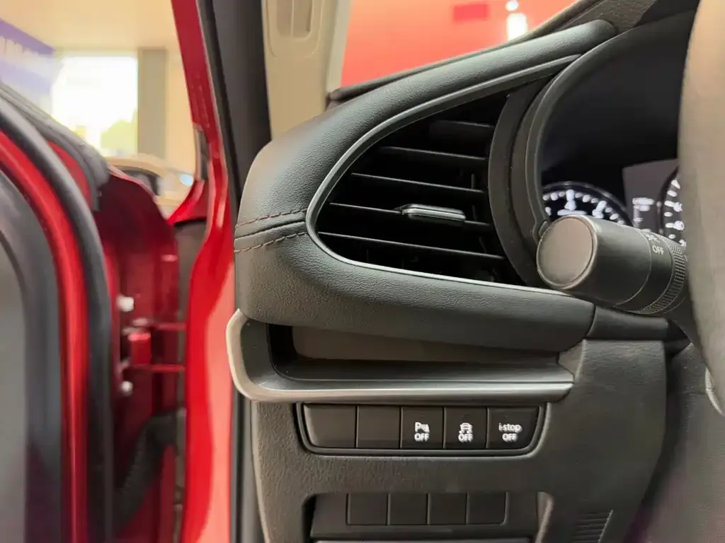 Mazda 3 Axela 2021 из CN, фото 9