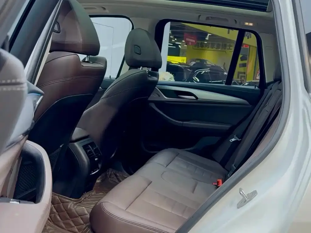 BMW iX3 2021 из CN, фото 8