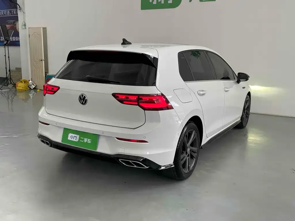 Volkswagen Golf 2022 из CN, фото 5
