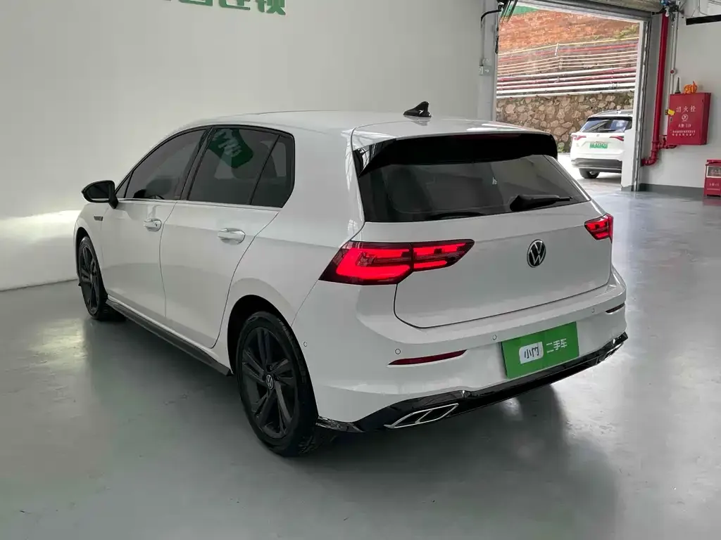 Volkswagen Golf 2022 из CN, фото 6