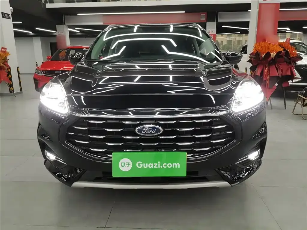 Ford Escape 2021 из CN, фото 3