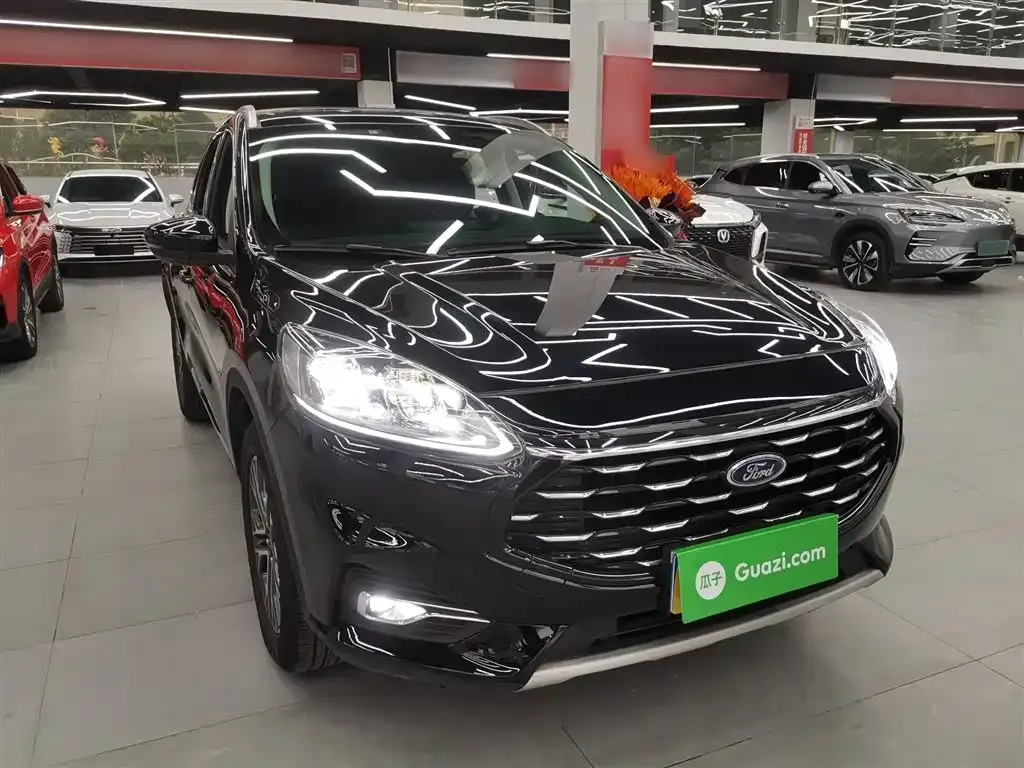 Ford Escape 2021 из CN, фото 4