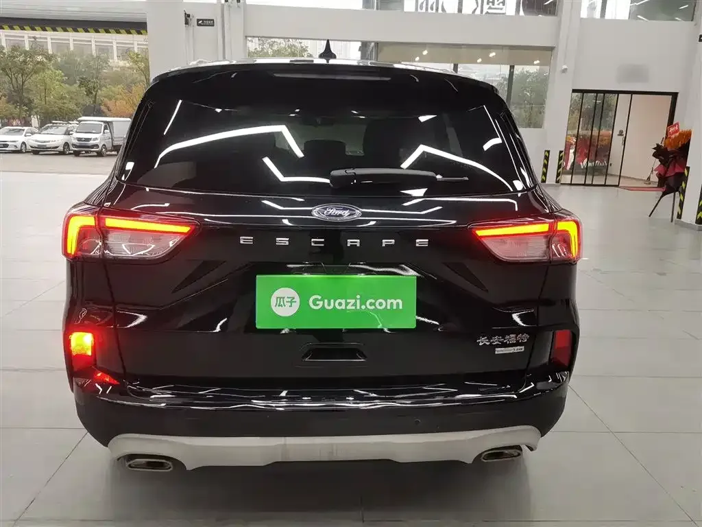 Ford Escape 2021 из CN, фото 6