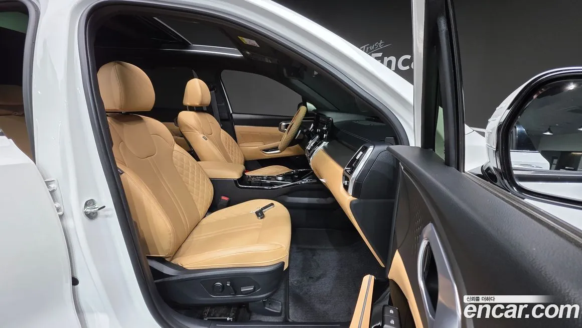 Kia Sorento — фото 10