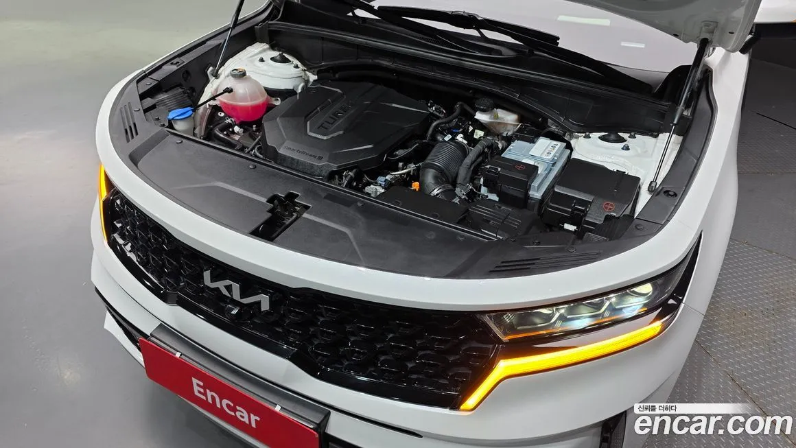 Kia Sorento — фото 6