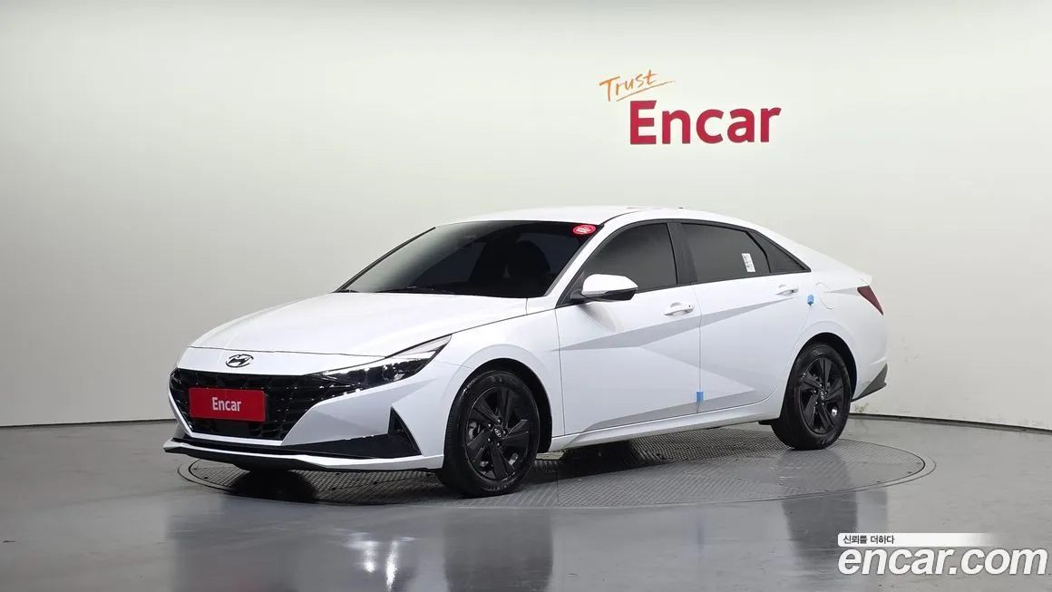 Hyundai AVANTE 2023 из KR, фото 1