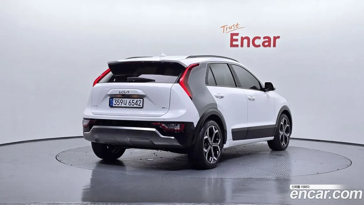 Kia Niro 2024 из KR, фото 2