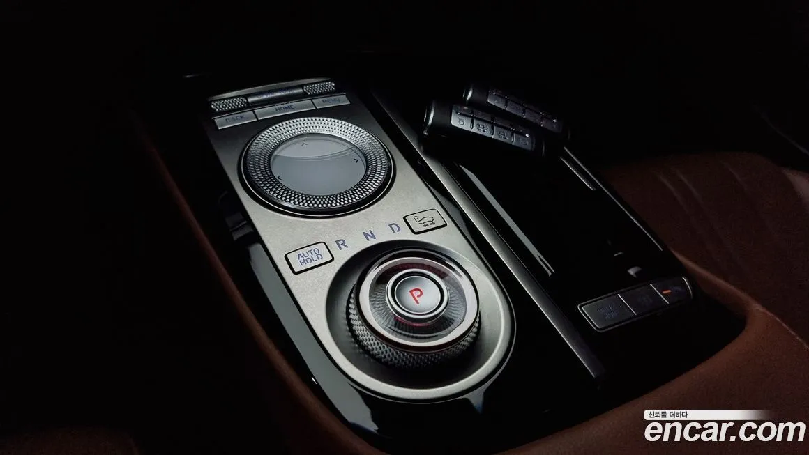 Genesis G80 — фото 9