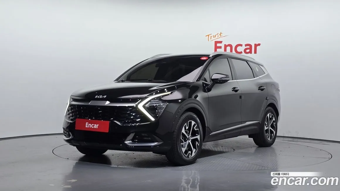 Kia Sportage — фото 1