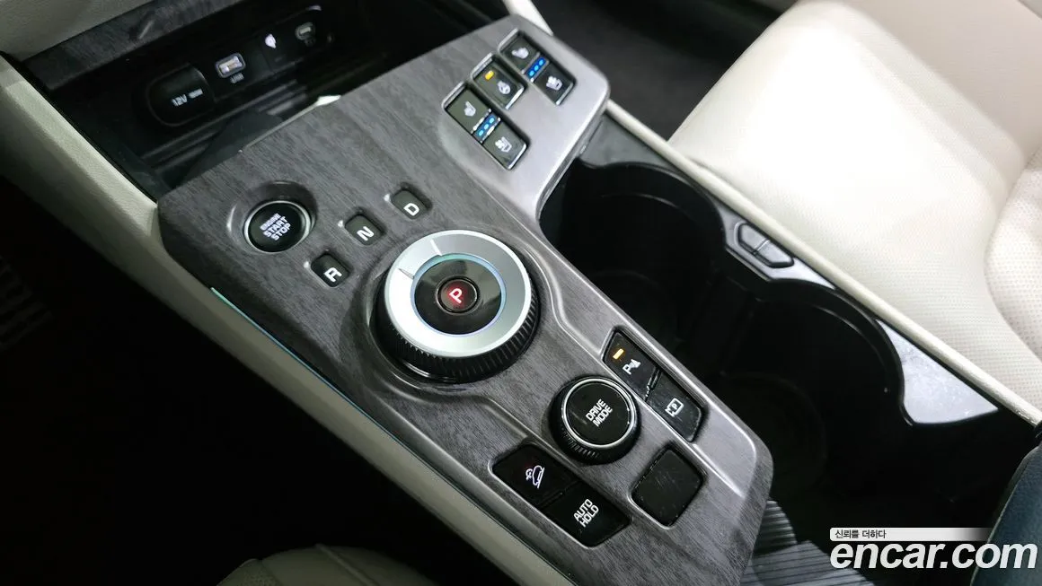 Kia Sportage — фото 9