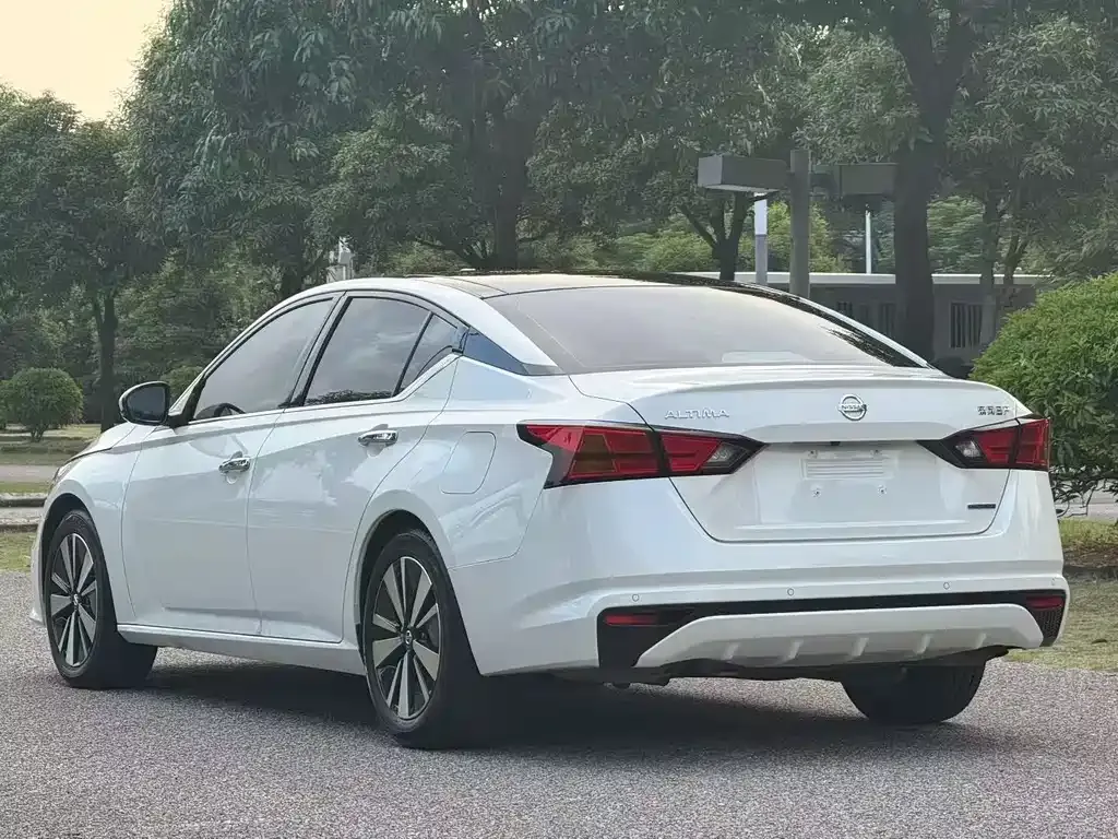 Nissan Teana 2022 из CN, фото 6