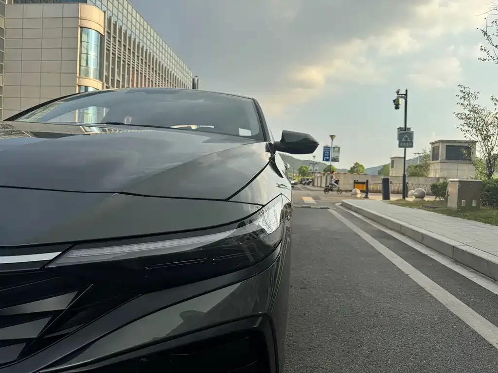 Hyundai Elantra 2024 из CN, фото 4