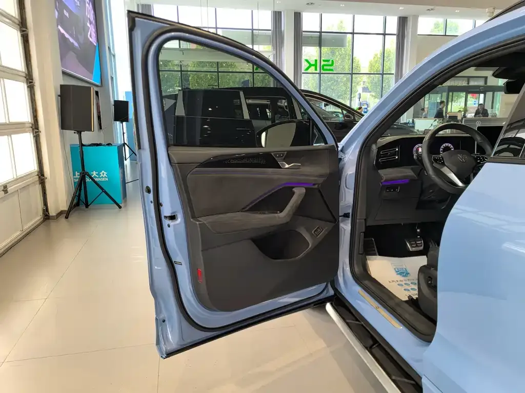 Volkswagen Tiguan L 2024 из CN, фото 9