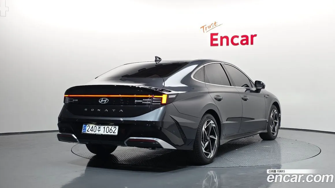 Hyundai Sonata 2024 из KR, фото 2