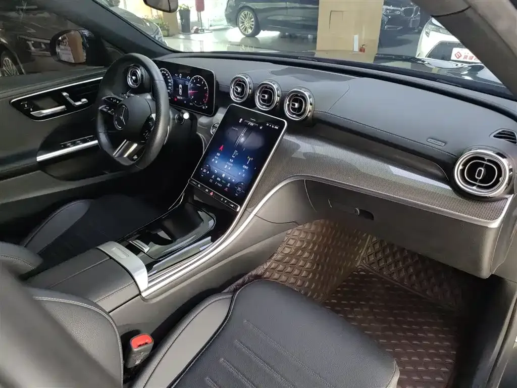 Mercedes-Benz C-Class 2023 из CN, фото 2