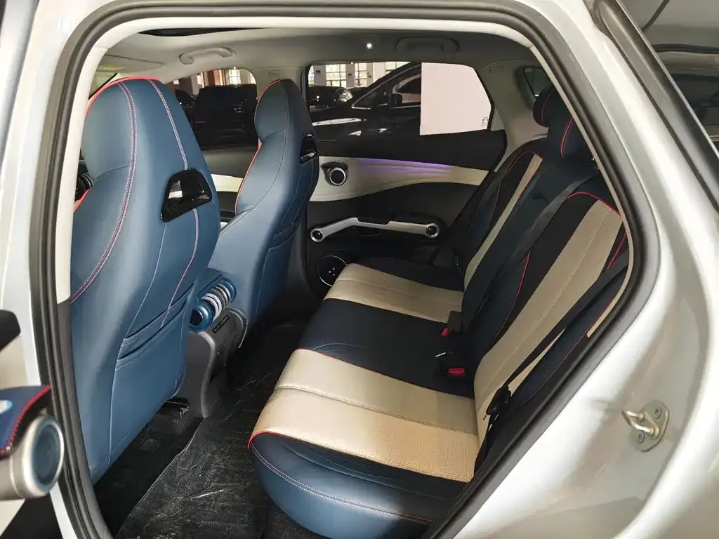 [object Object] Yuan Plus 2023 из CN, фото 5