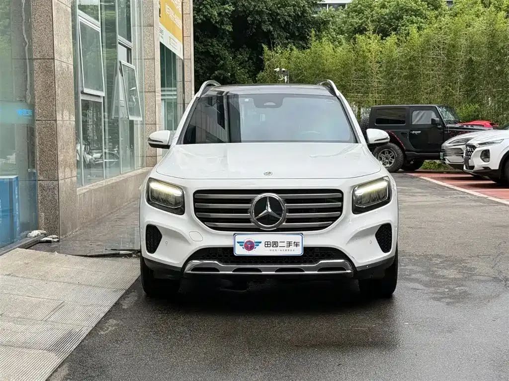 Mercedes-Benz GLB 2023 из CN, фото 2