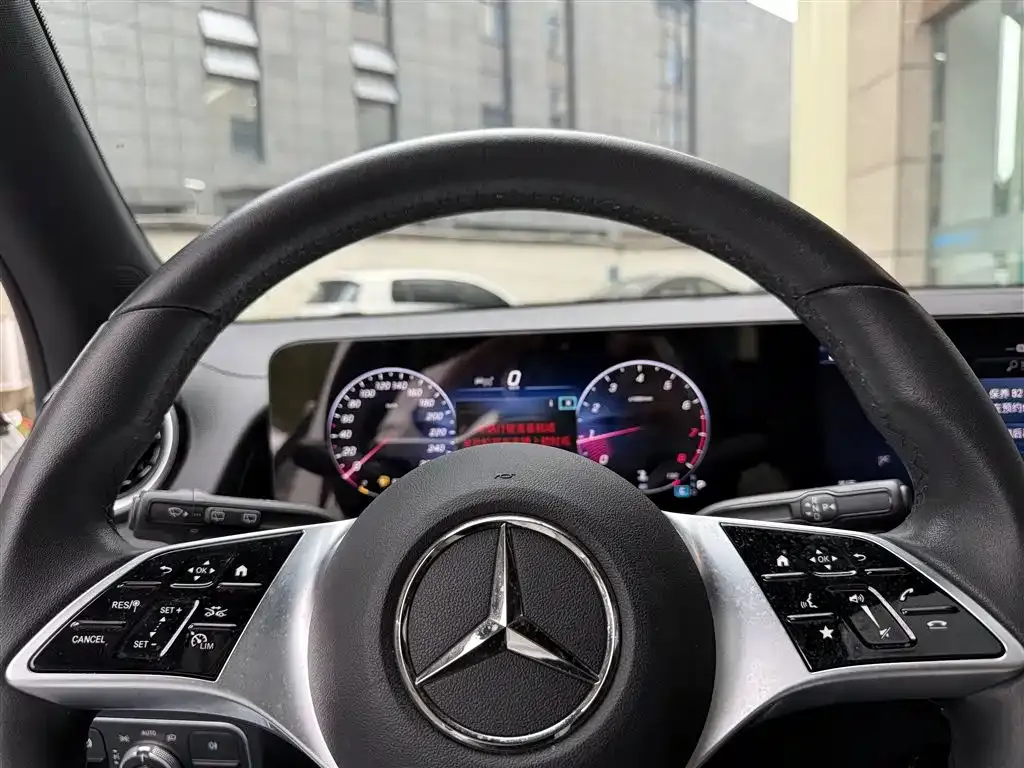 Mercedes-Benz GLB 2023 из CN, фото 6