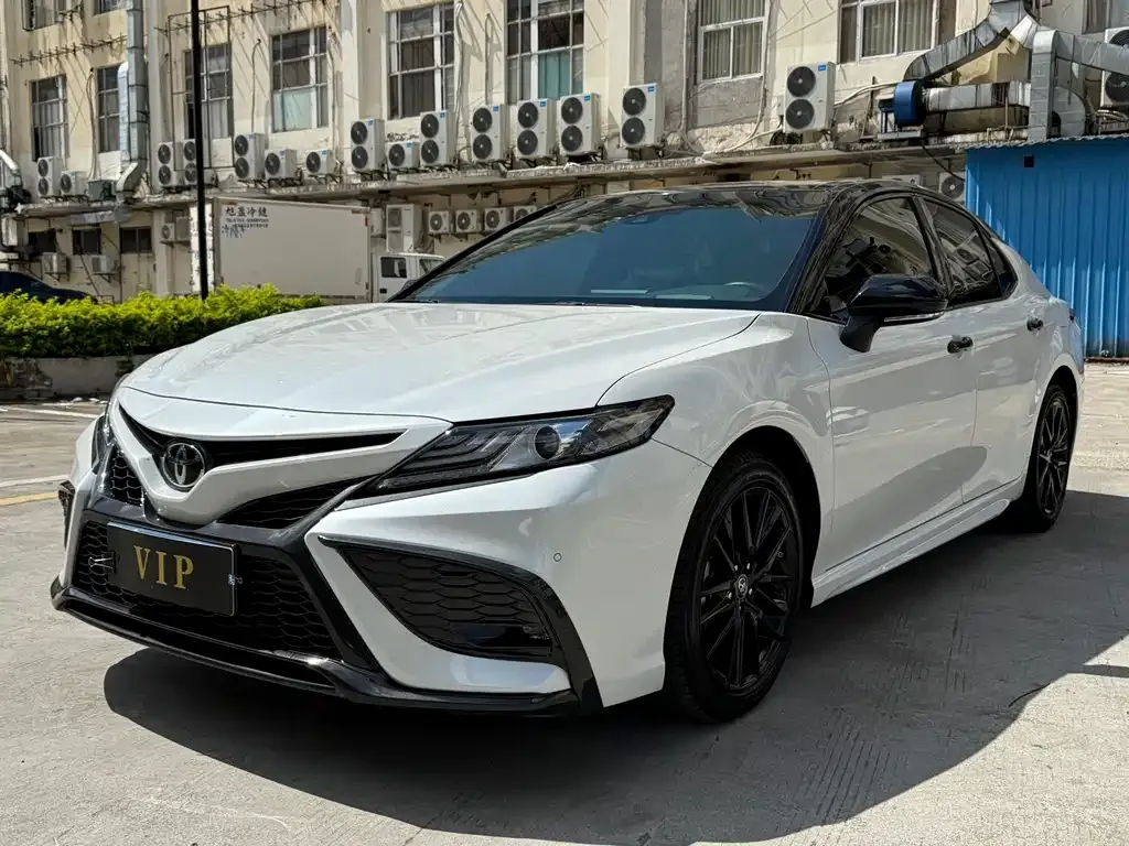 Toyota Camry 2022 из CN, фото 1