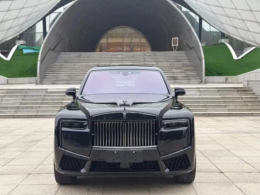 Rolls-Royce Cullinan 2024 из CN, фото 3