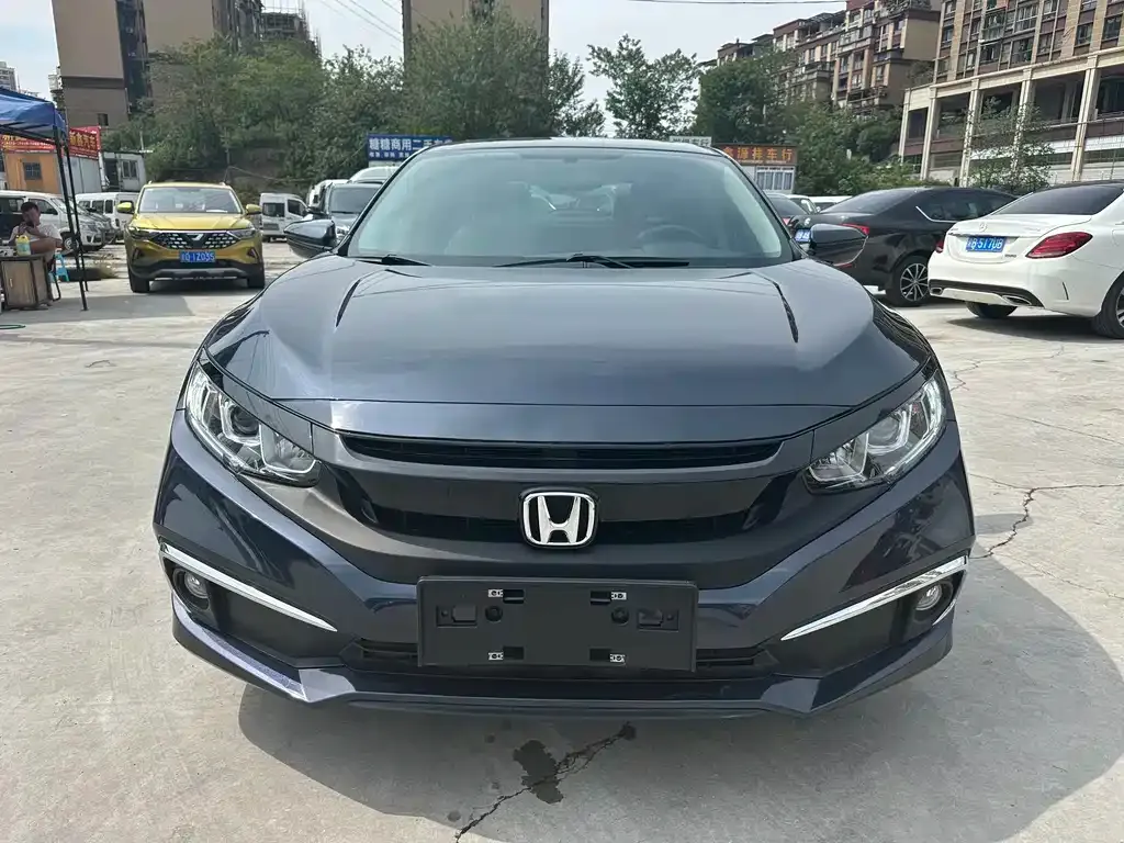 Honda Civic 2021 из CN, фото 2