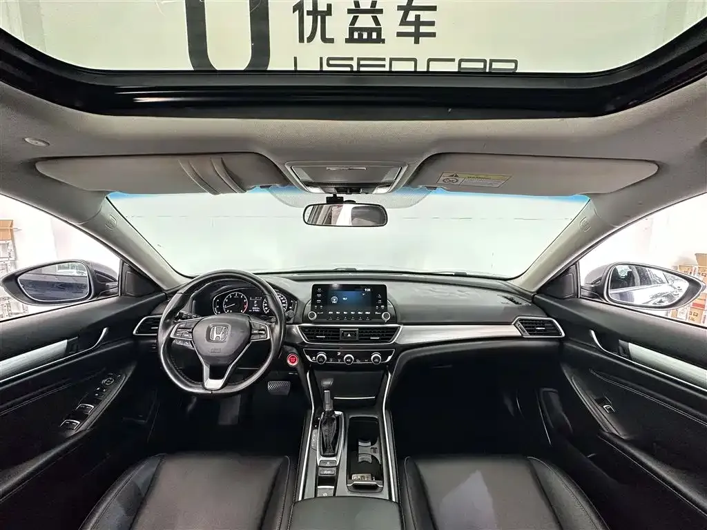 Honda Inspire — фото 6