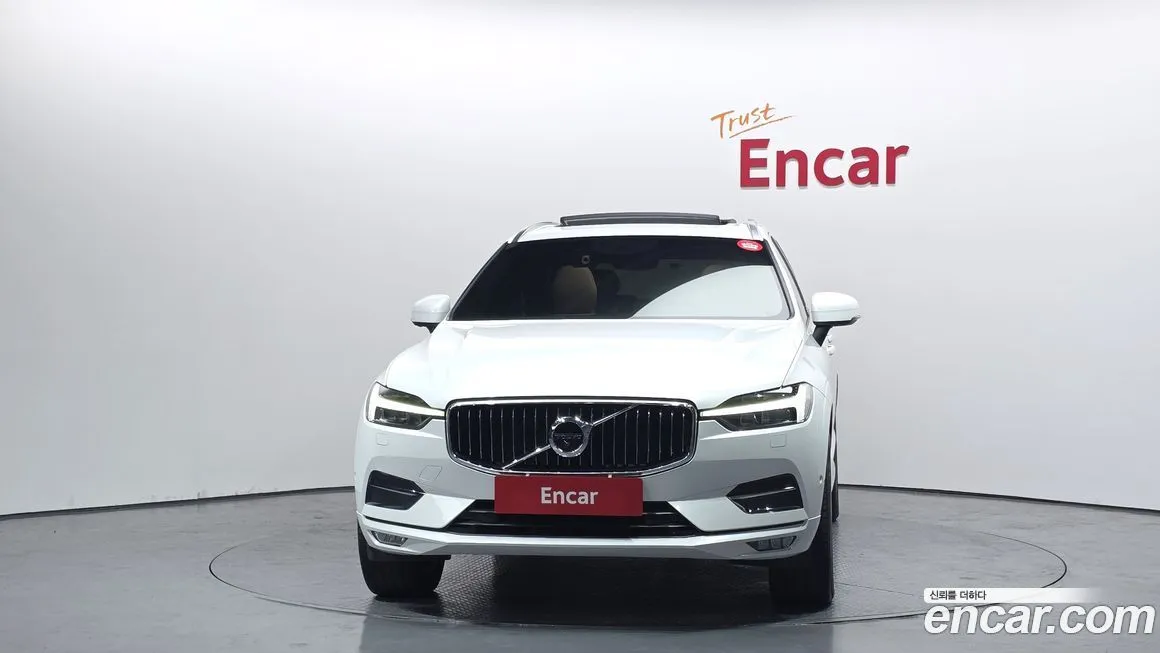 Volvo XC60 — фото 3