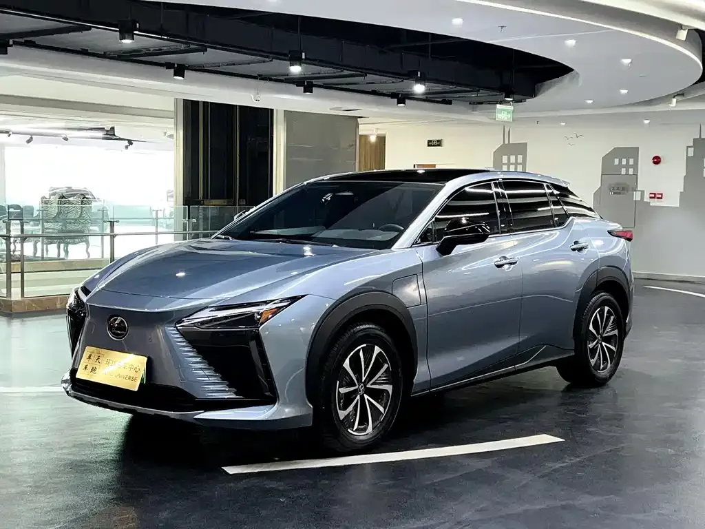 Lexus RZ 2023 из CN, фото 1