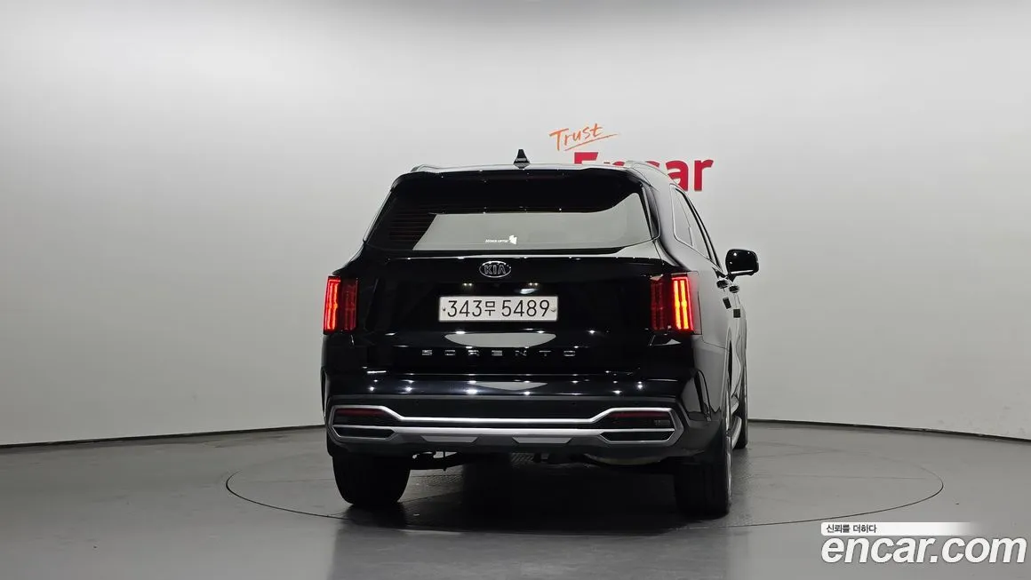 Kia Sorento — фото 4