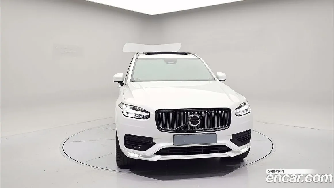 Volvo XC90 — фото 3
