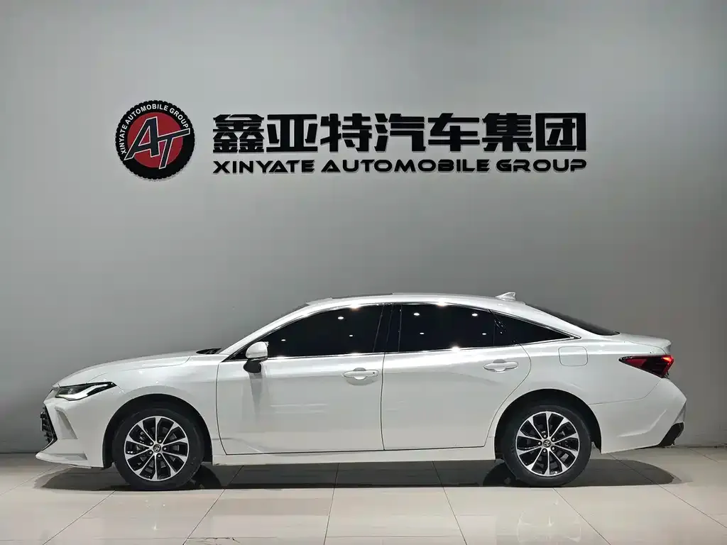 Toyota Avalon 2022 из CN, фото 4