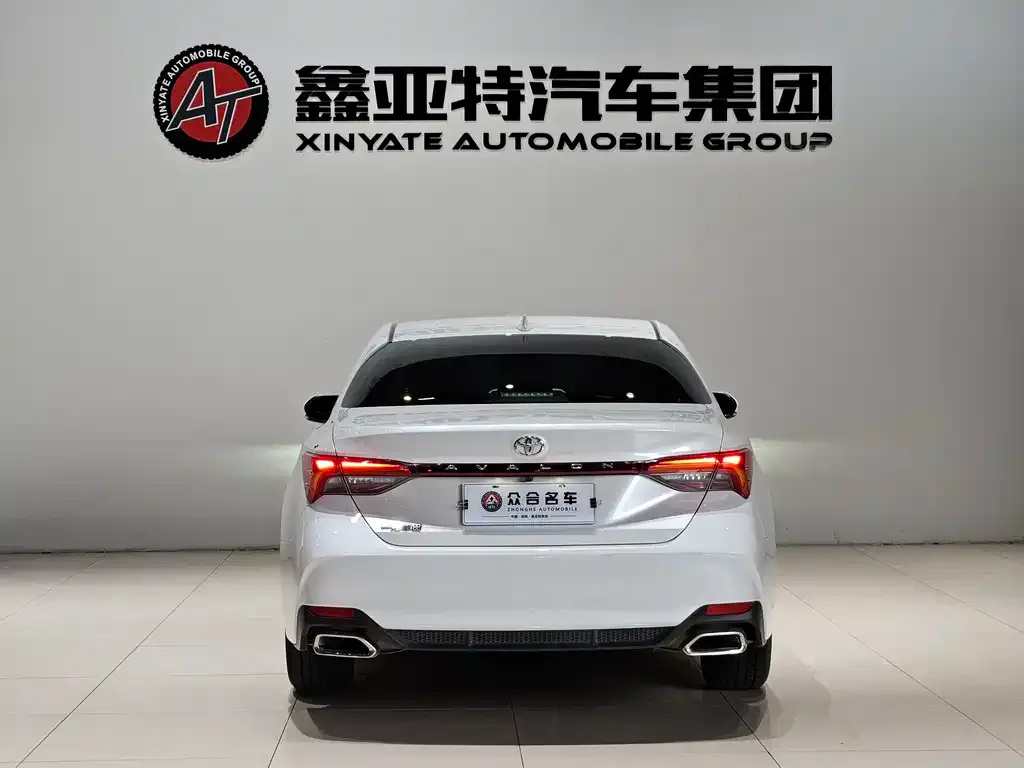 Toyota Avalon 2022 из CN, фото 6