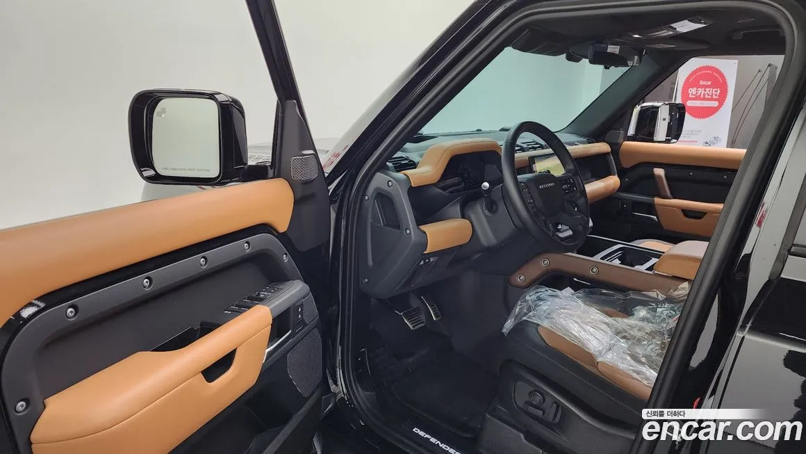 Land Rover Defender — фото 10