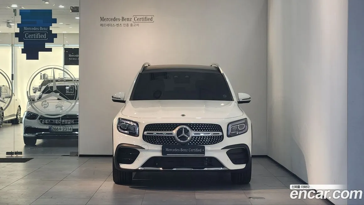 Mercedes-Benz GLB-Class — фото 3