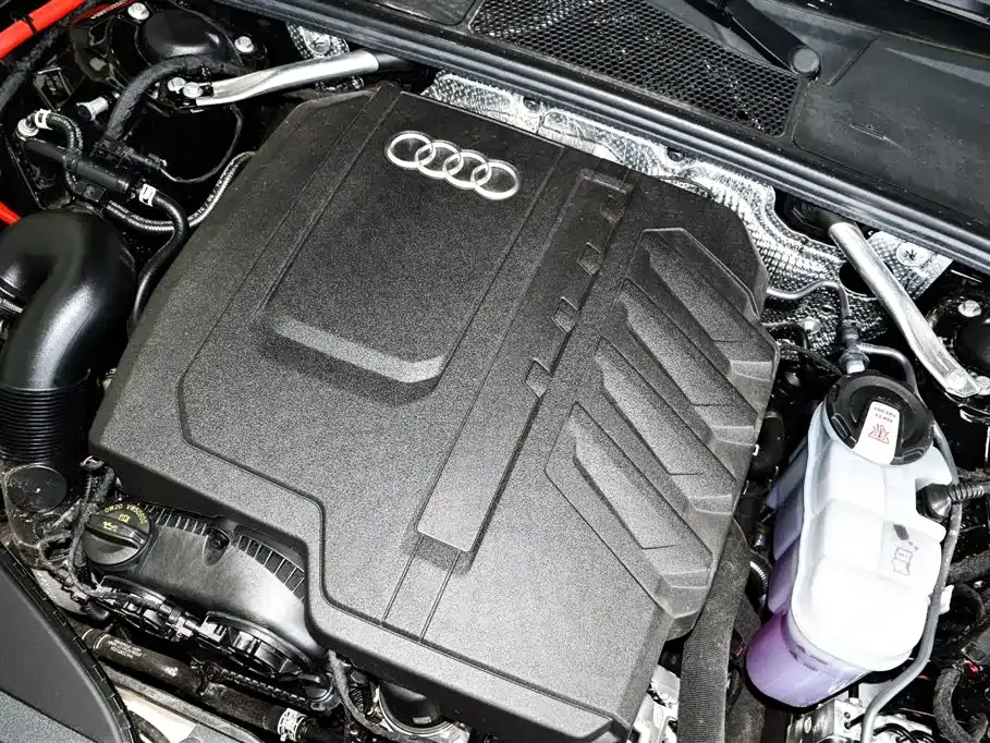 Audi A6L — фото 9
