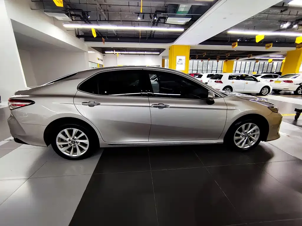 Toyota Camry 2024 из CN, фото 4