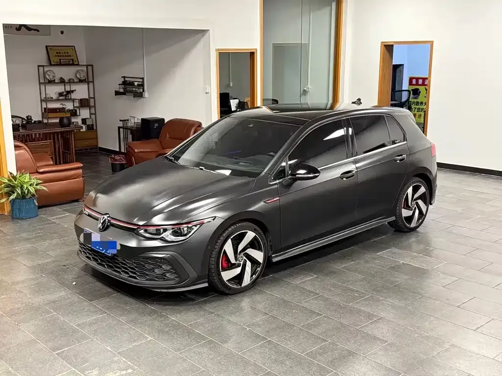 Volkswagen Golf GTI 2023 из CN, фото 1