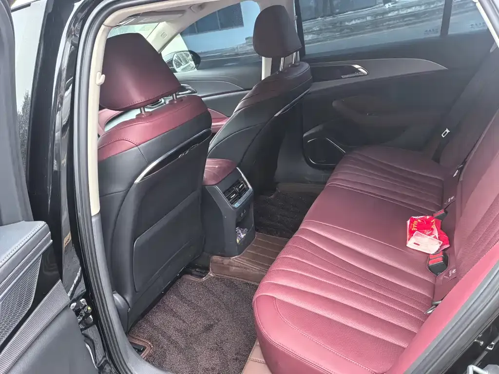 Hongqi H5 2023 из CN, фото 6