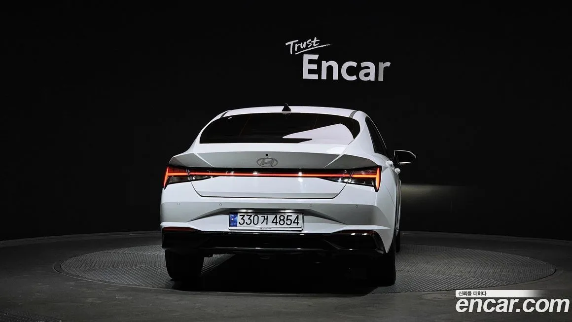 Hyundai AVANTE — фото 4