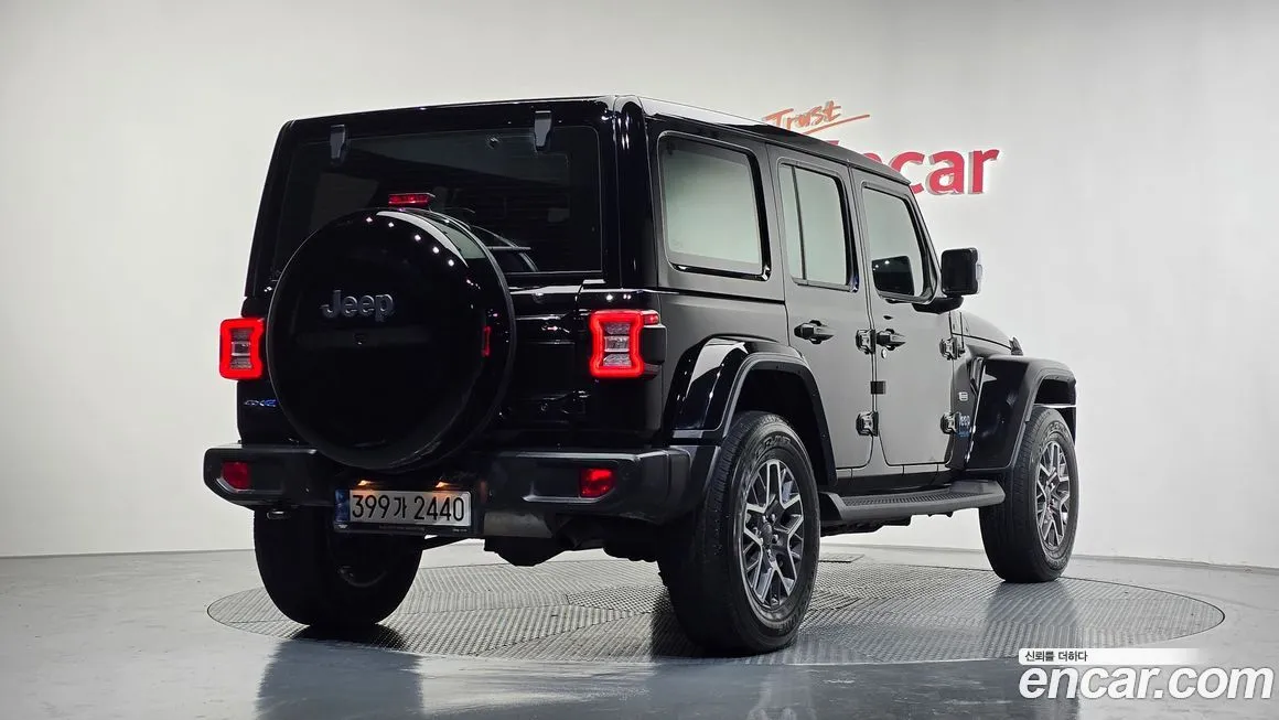 Jeep Wrangler 2021 из KR, фото 2