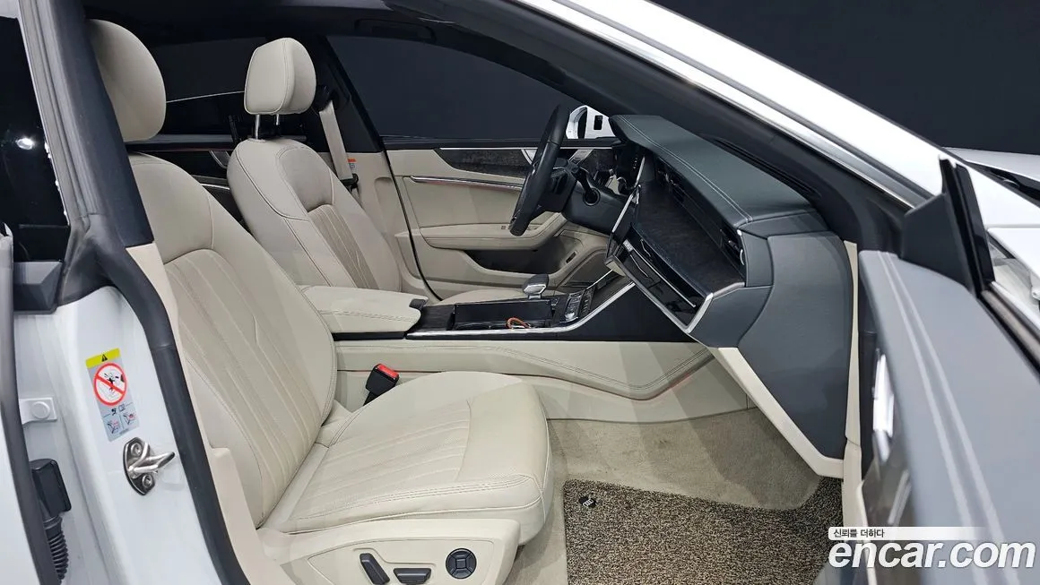 Audi A7 2021 из KR, фото 10